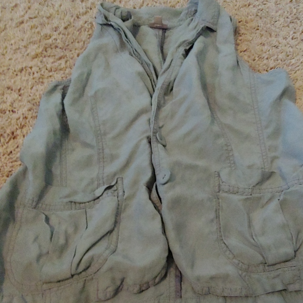 J Jill vest